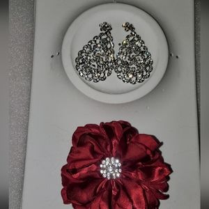 Brand new prom shiny earrings